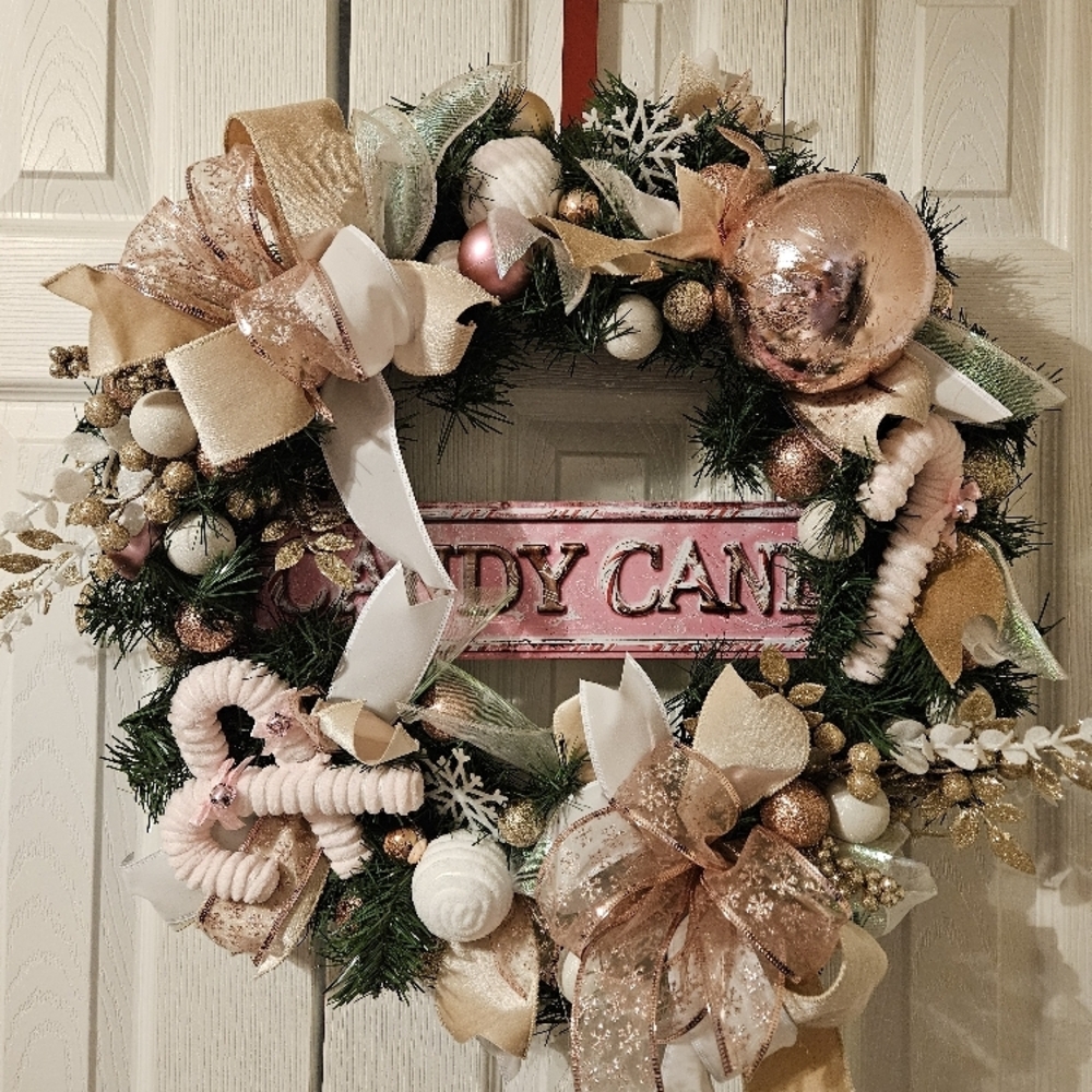Elegant Pink and Gold Holiday Wreath